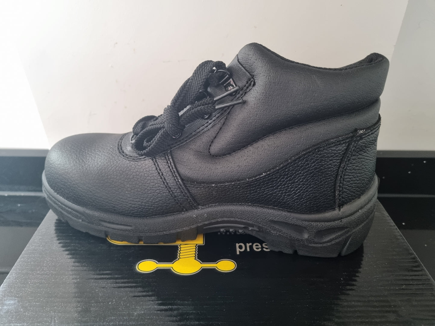 Safety Boot - By Grafters - S1 Protection (M5501A)