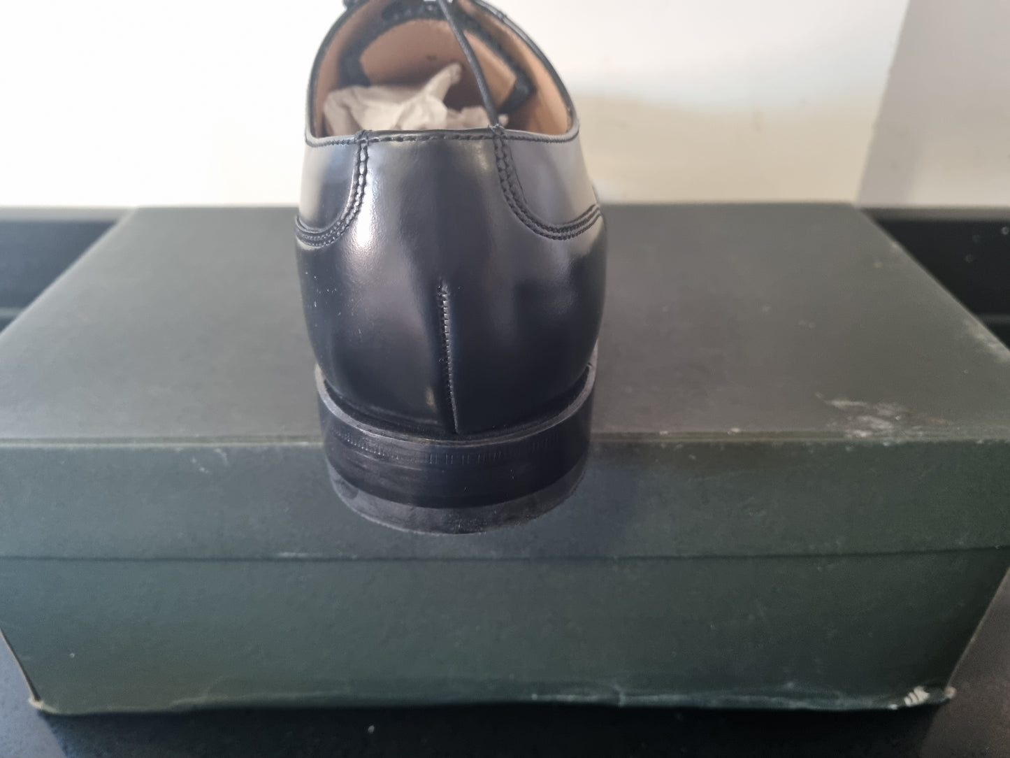 Loake - Hi-Shine Black Leather Oxford Shoe