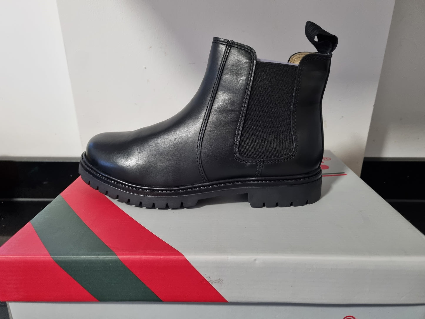 Childrens Chelsea Boot by Roamers - Black Hi Shine (B525A)