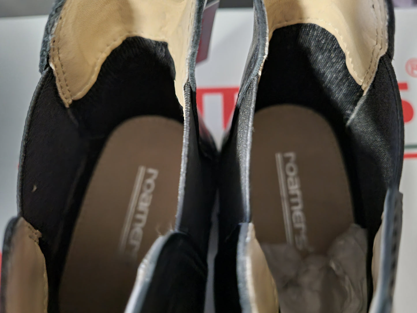 Childrens Chelsea Boot by Roamers - Black Hi Shine (B525A)