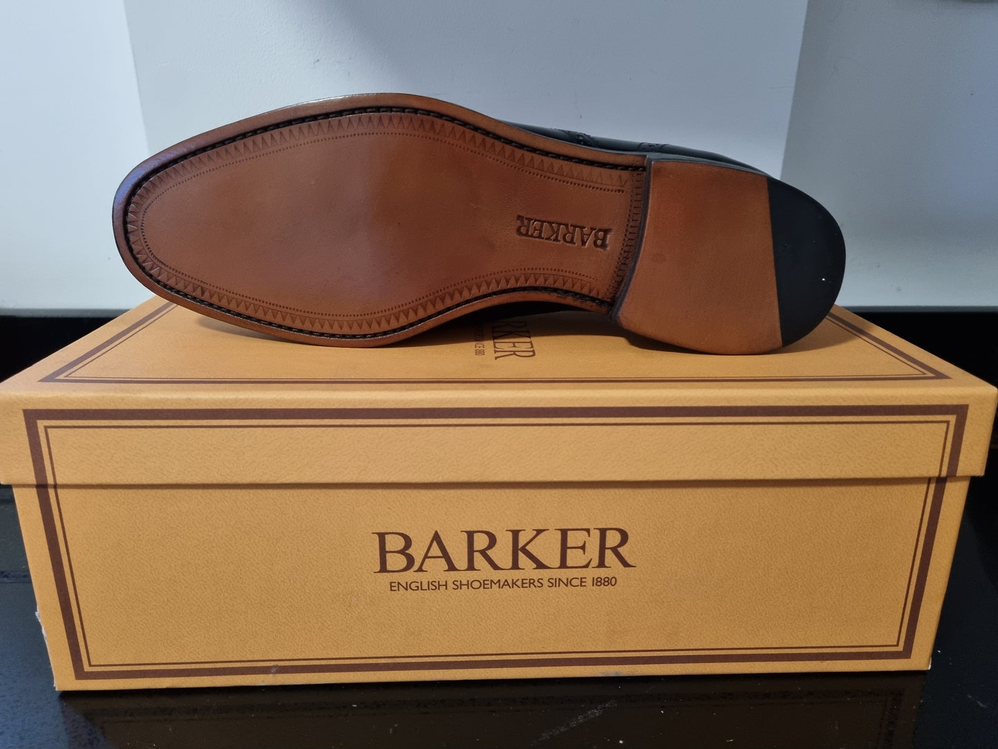 Barker - Gatwick - Hi-Shine Black Leather 1/2 Brogue