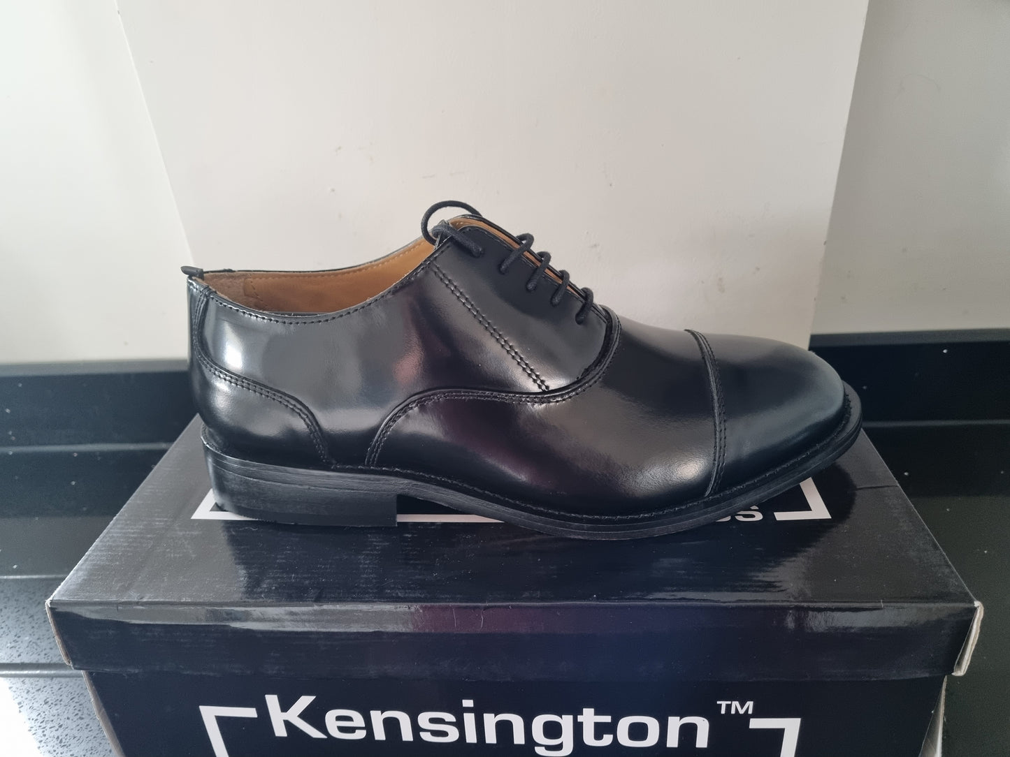 Kensington Black Oxford Shoe (M802A)