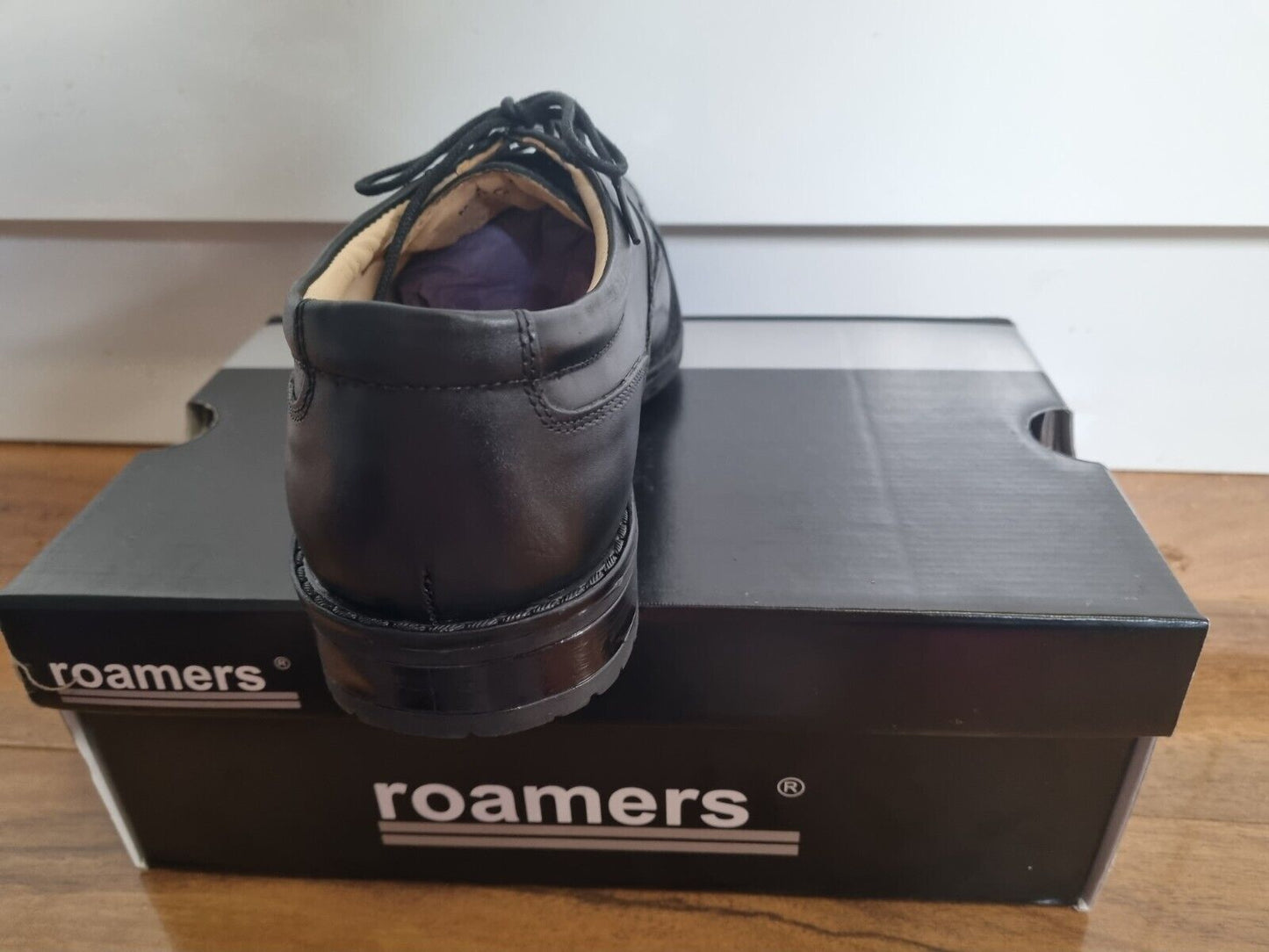 2. Roamers - 4 Eye Capped Gibson Shoe - Black Leather (M247A)