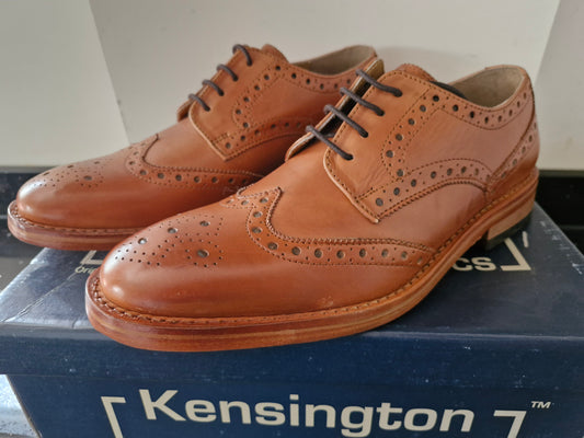 Kensington - Full Brouge Classic – Tan Leather (M929LT)