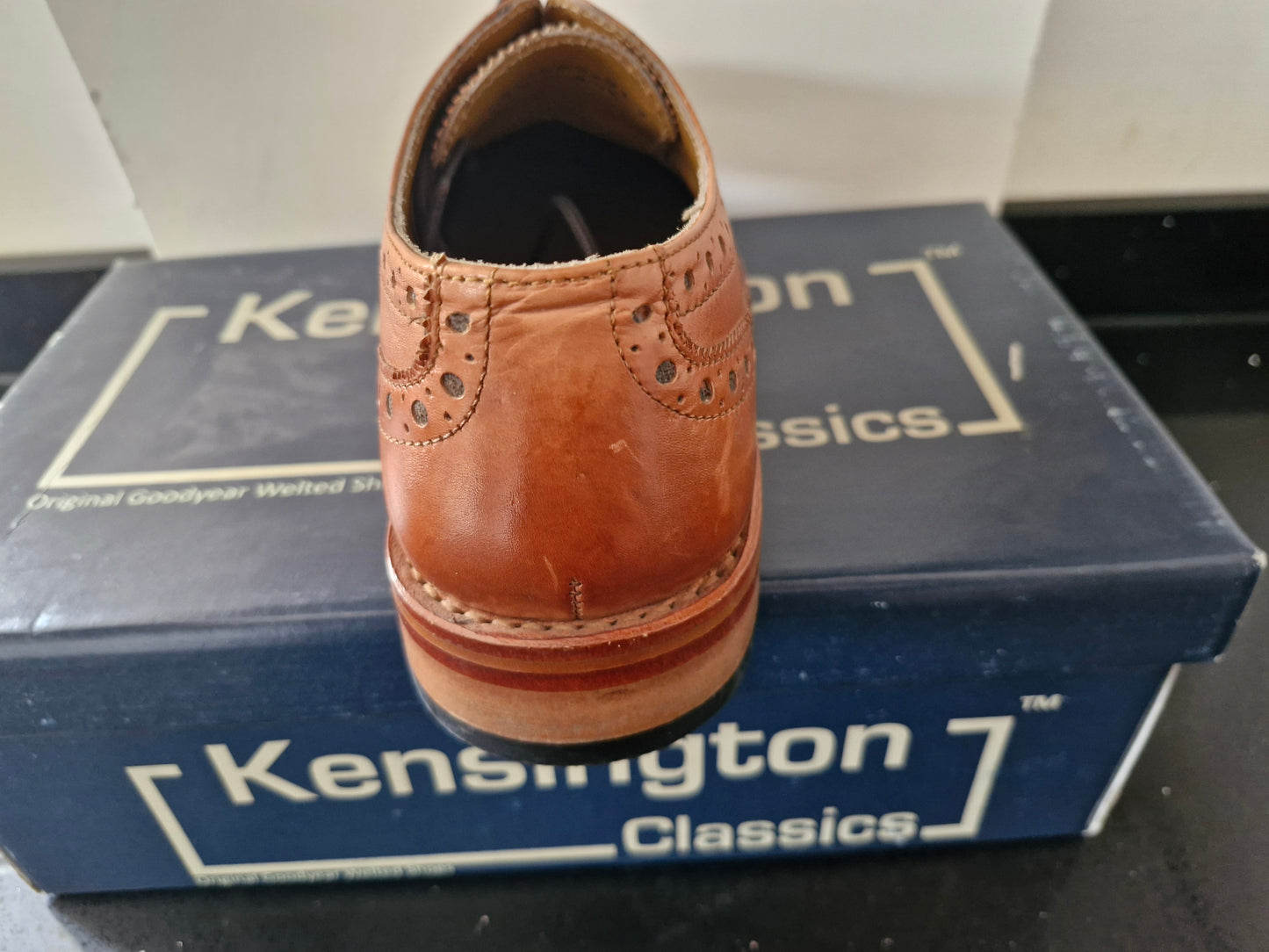 Kensington - Full Brouge Classic – Tan Leather (M929LT)