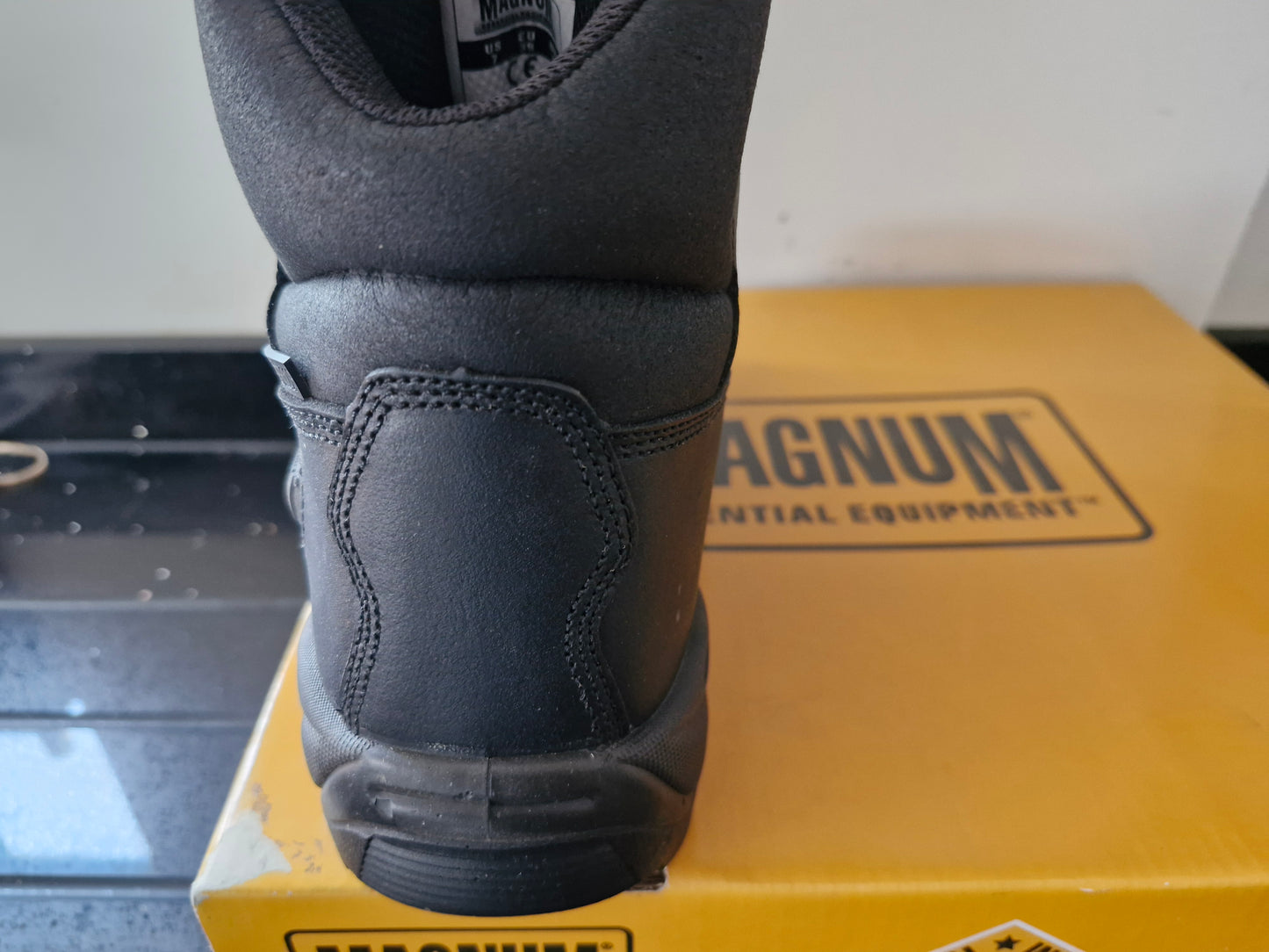 Magnum Boots Precicion Site Master Size 6