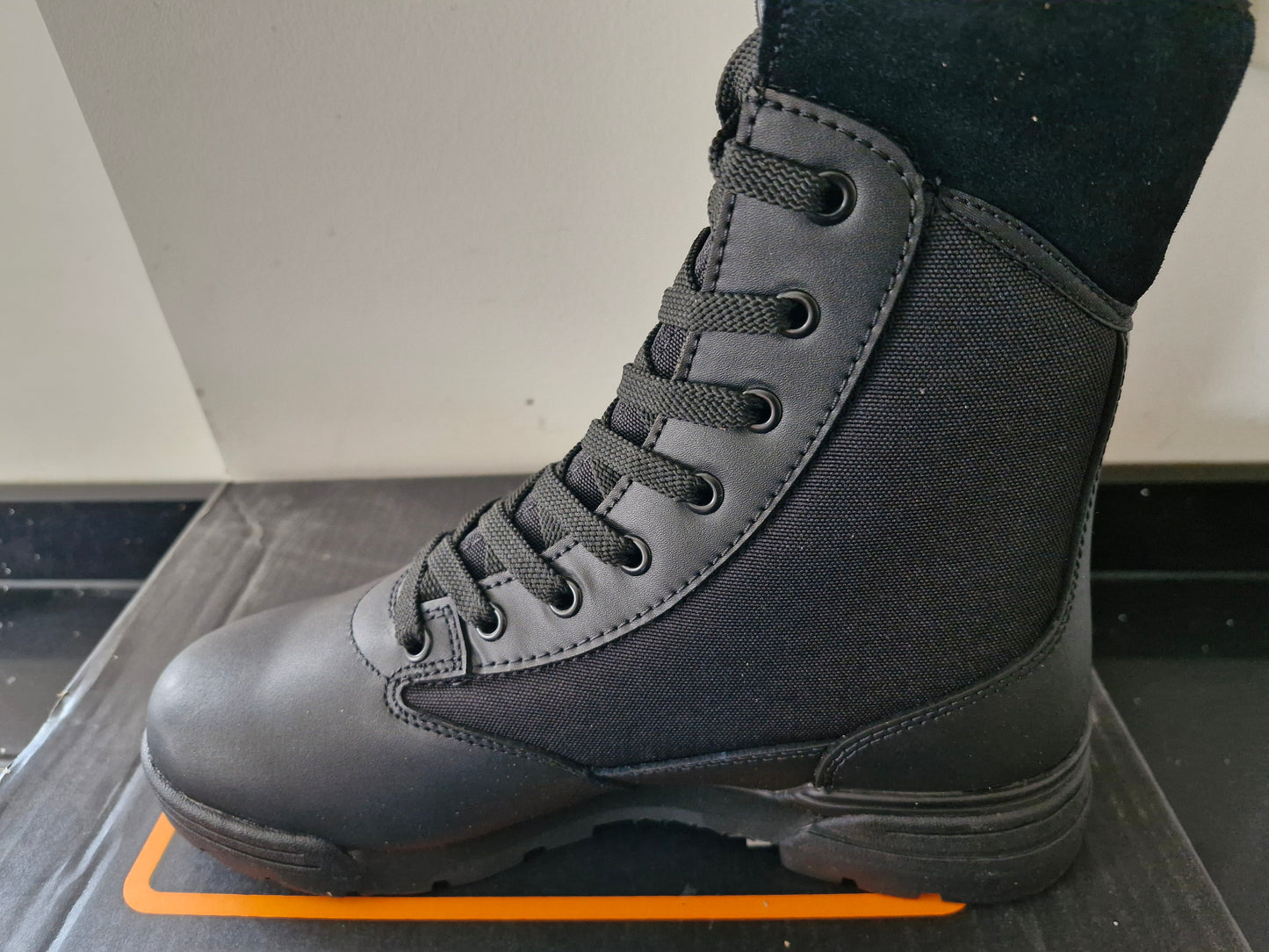 Magnum Classic Uniform Boots Size 7