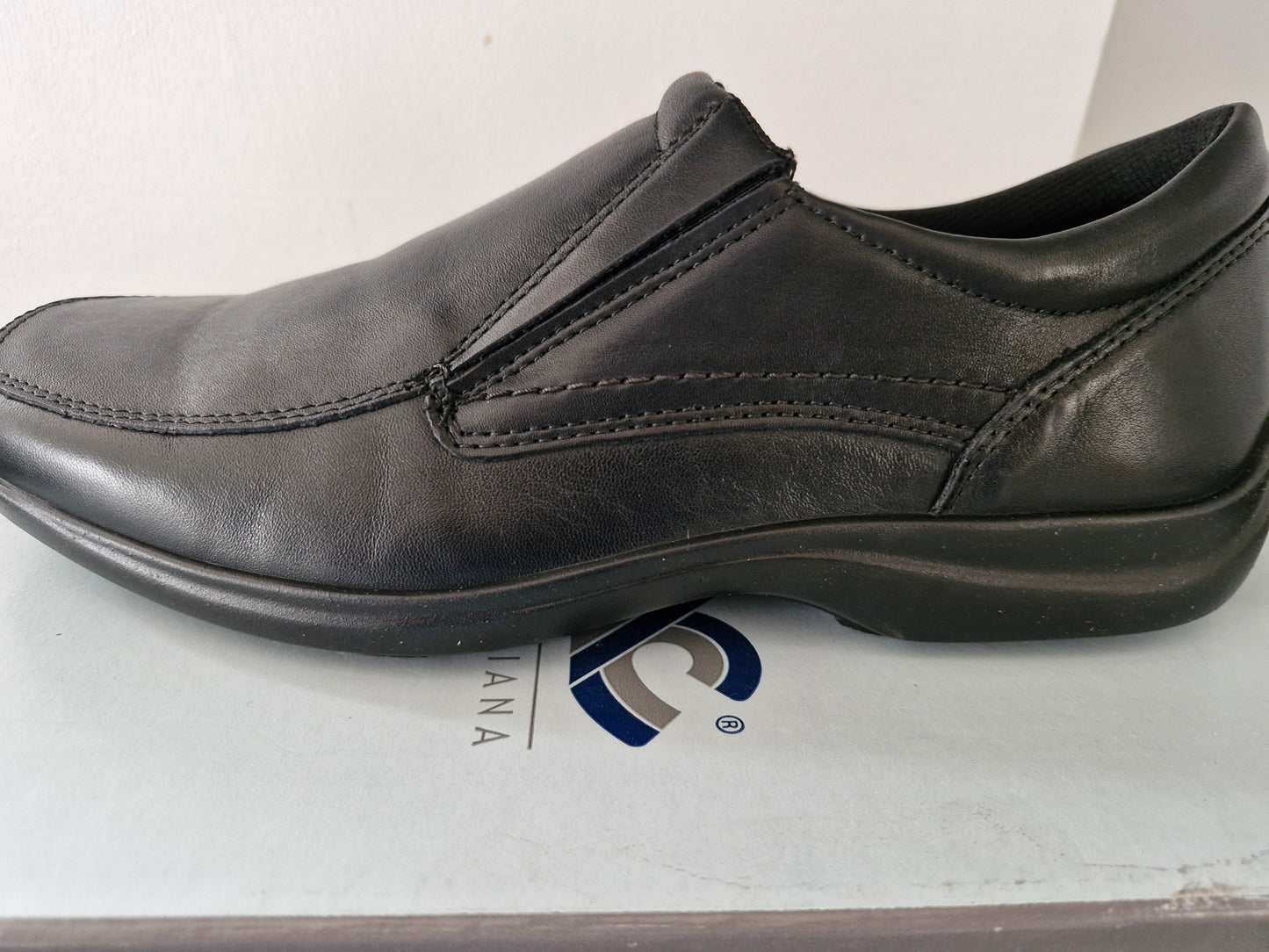 2. IMAC - Superlightweight Twin Gusset Casual Leather Shoe (M268A)