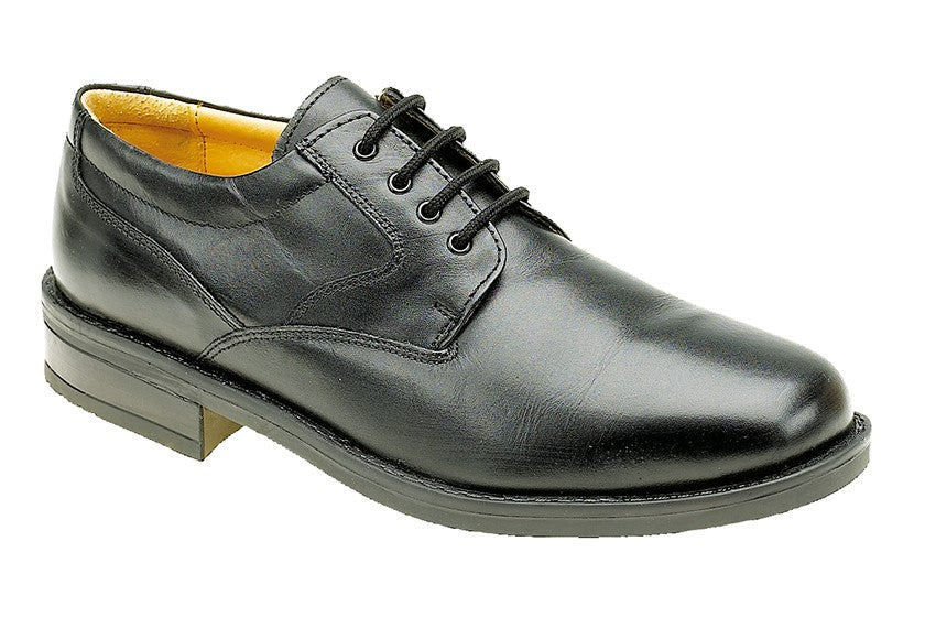 2. Roamers Black Fuller Fitting Plain Gibson Shoe (M234)