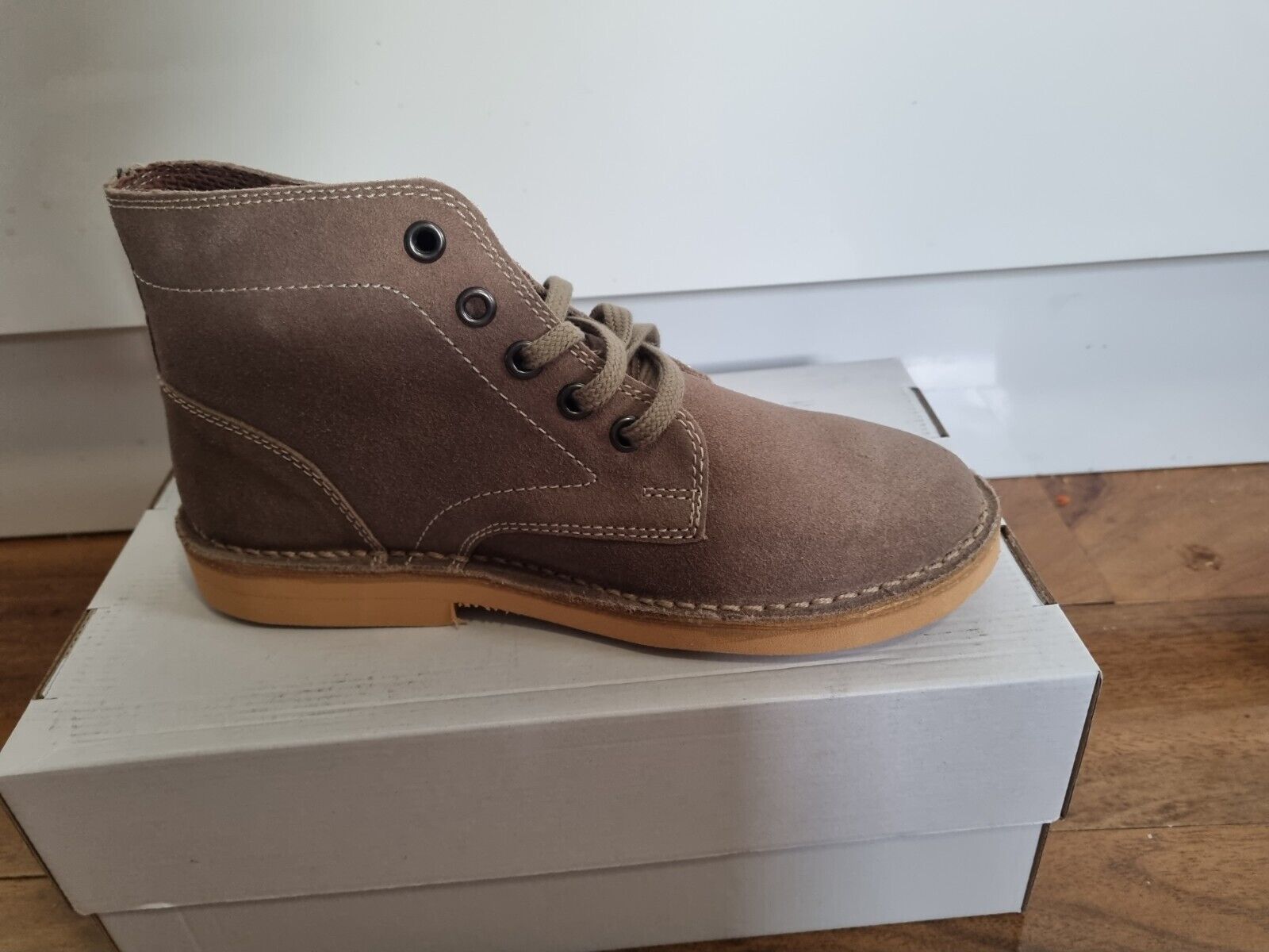 Flat sole desert on sale boots