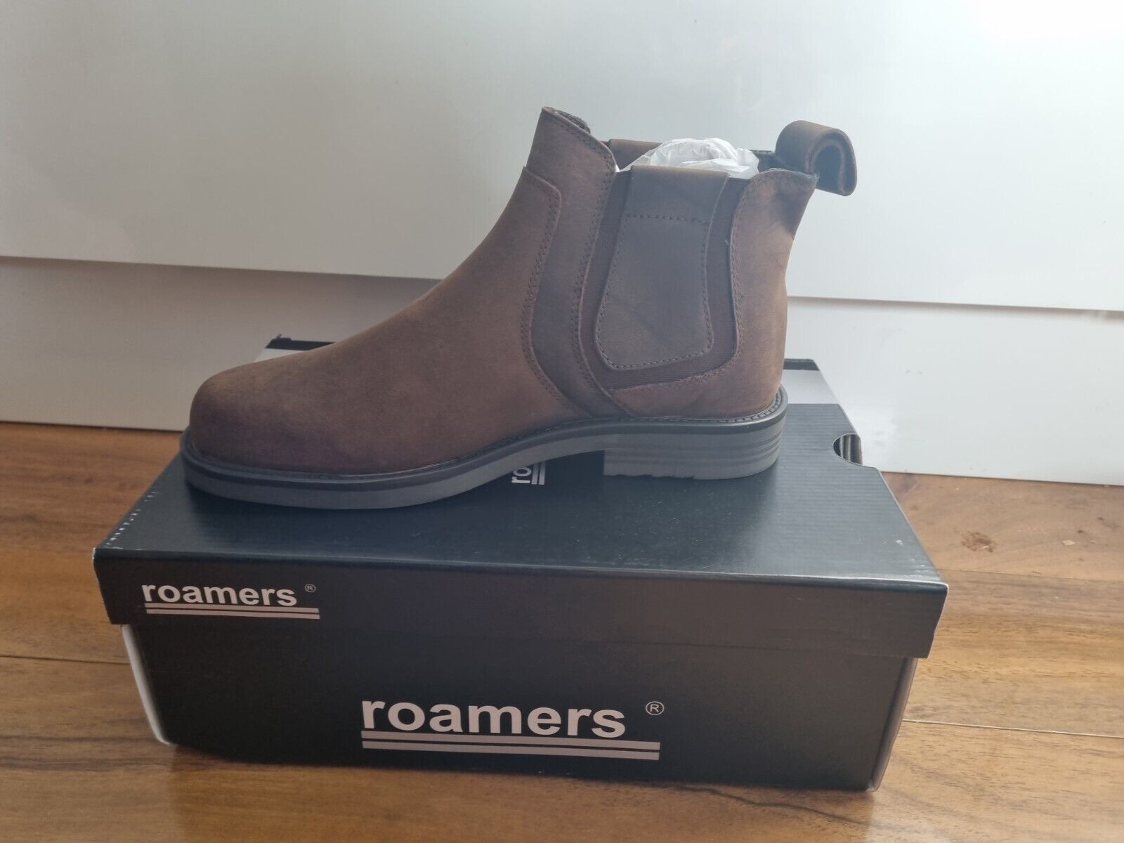 Roamers on sale chelsea boots