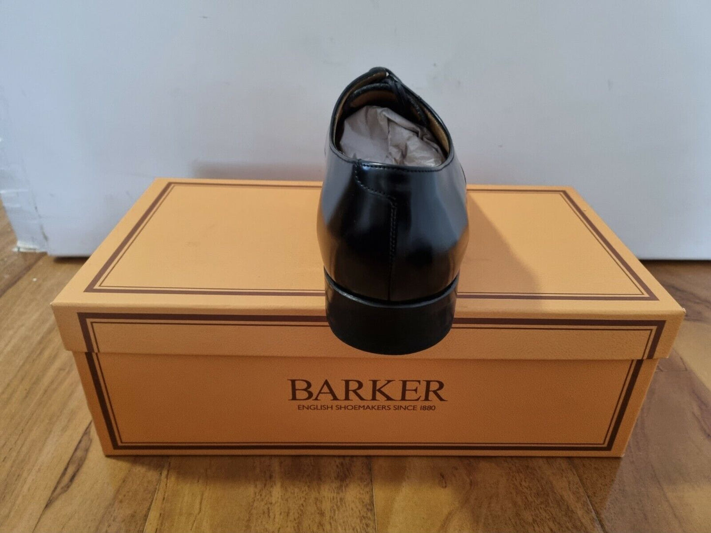 Barker - Luton - Hi-Shine Black Leather Oxford Shoe