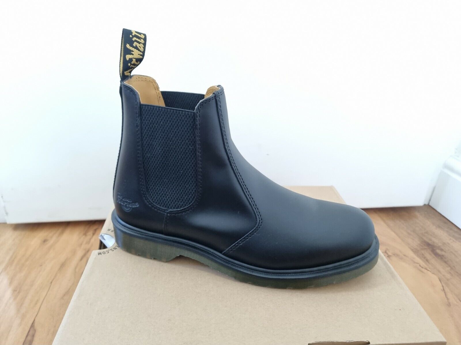 Dr martens 8250 outlet chelsea boot